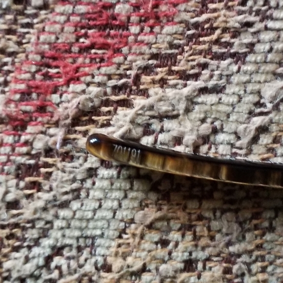 PRADA Sunglasses Model:PRADA SPR 10B Frame Color:Brushed Matte Silver Tortoise - Picture 4 of 13